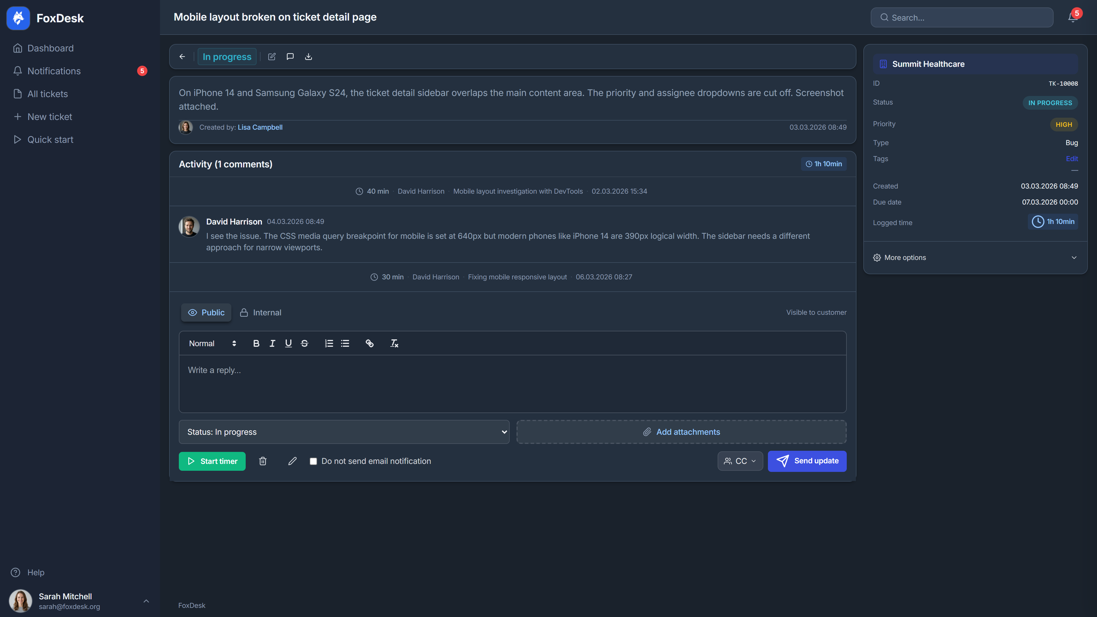 FoxDesk Dark Ticket Preview